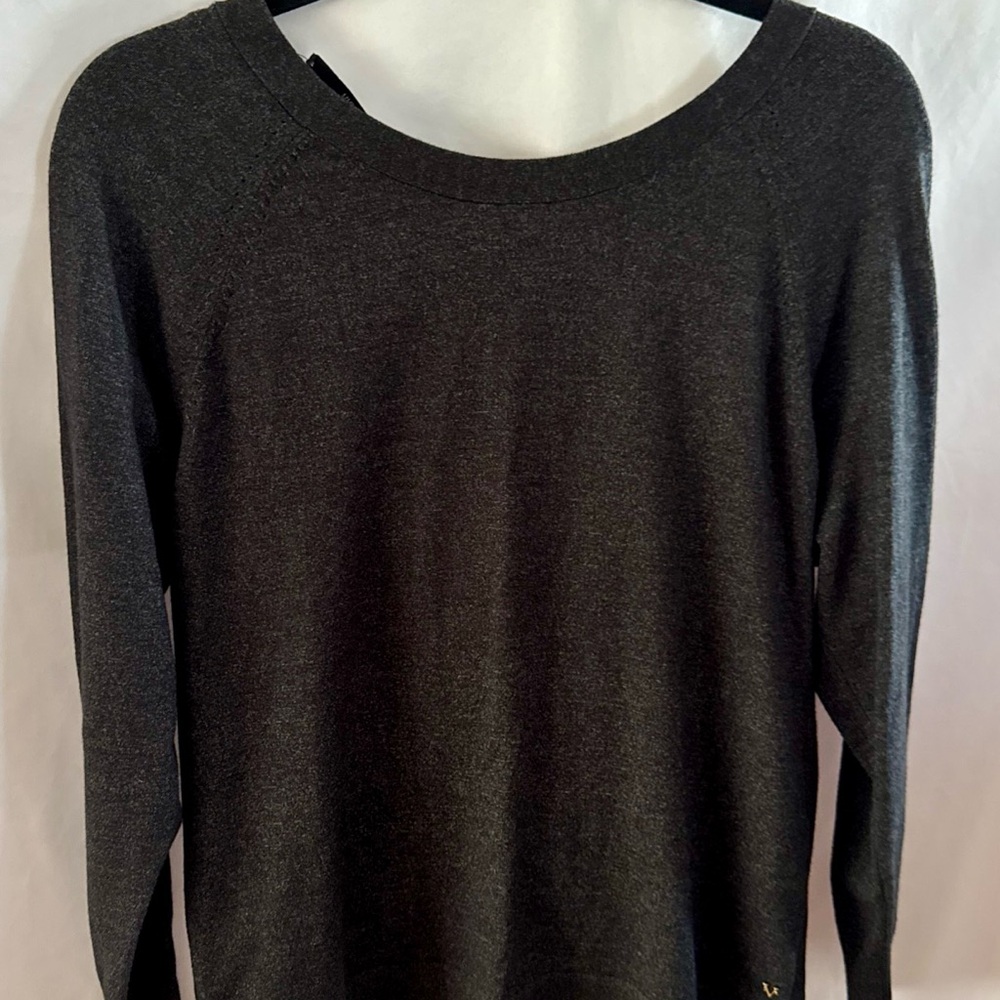 Victoria’s Secret Sport Twist Open Back Sweater Long Sleeve Charcoal Size M NWT